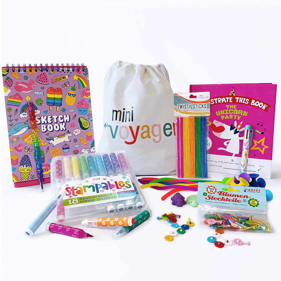Art Lover Jetsetter™ Activity Kit 1