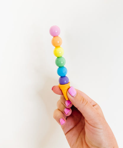 Rainbow Scoop Stackable Crayon